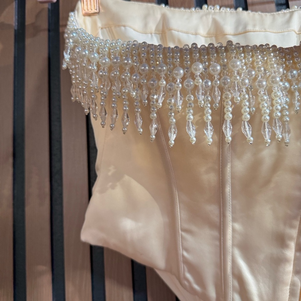 House of‎ CB Ivory Corset with Pearl Accents Sz M - Picture 7 of 10